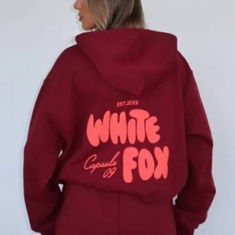 NWOT White Fox Boutique BURGUNDY oversized HOODIE XXS